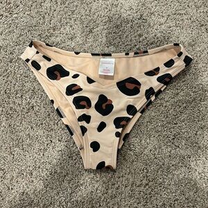 Bating suit bottoms small